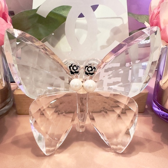 14k Crystal Camellia Flower Pearl Drop Earrings - Picture 3 of 3